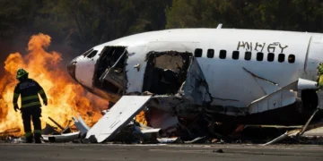 motley crue plane crash